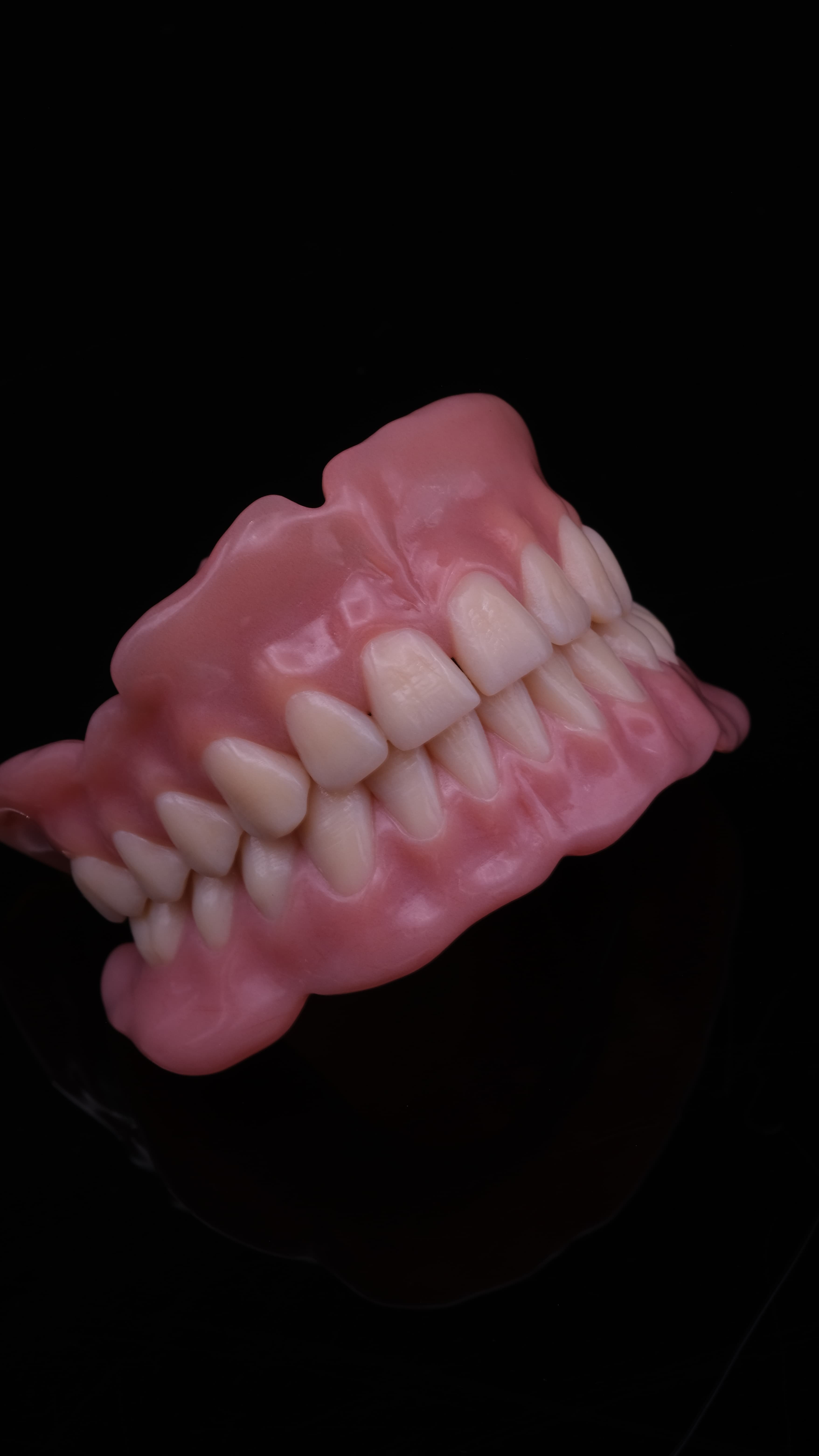 Zahntechnik digital revolutioniert – Präzise Prothesen per CAD/CAM